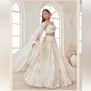 NWOT - Off White and Pink Printed Georgette Lehenga